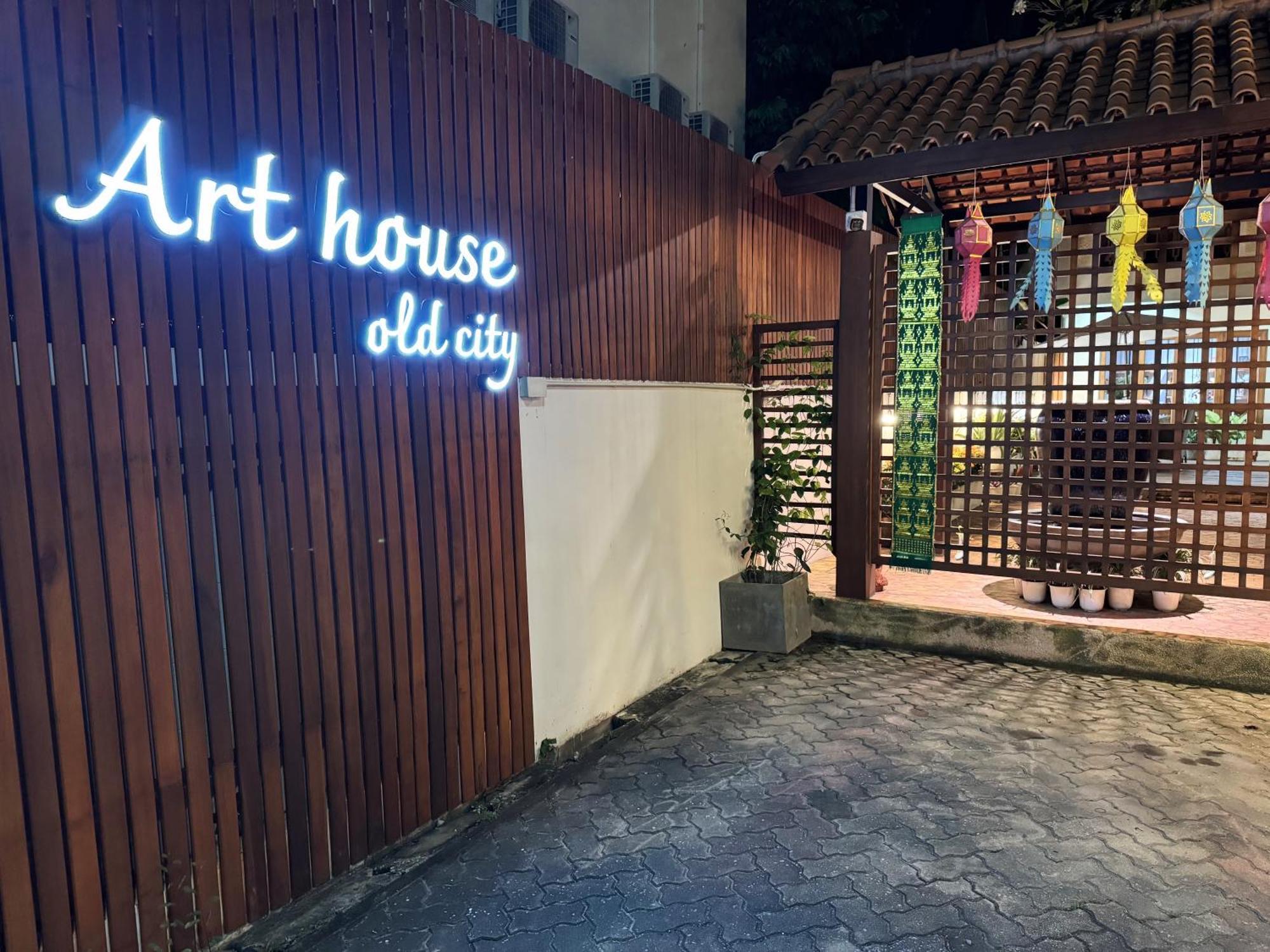 Art House Old City เชียงใหม่ ภายนอก รูปภาพ